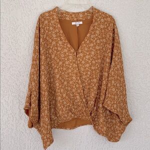 BTFL-life  Anthropology Floral Top with sparkling thread oversized